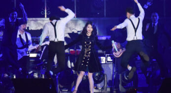 IU Holds Sold Out Christmas Concerts in Taipei for her 10th Anniversary Tour