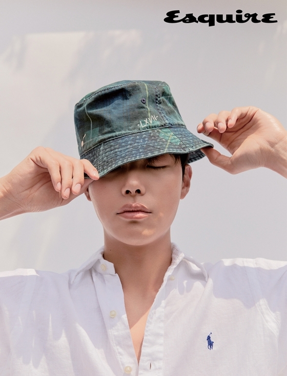 Ryu Jun Yeol is Quirky Cool for June Edition of Esquire Korea - A Koala ...
