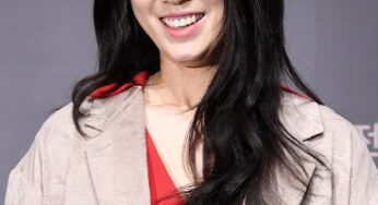 Park Shin Hye Models Loungey Suit at Call Feb Press Conference as Movie Still Doesn’t Have a Firm Release Date with March End