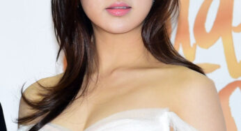 Kang Sora Announces August 29th Wedding to Non-celeb Boyfriend